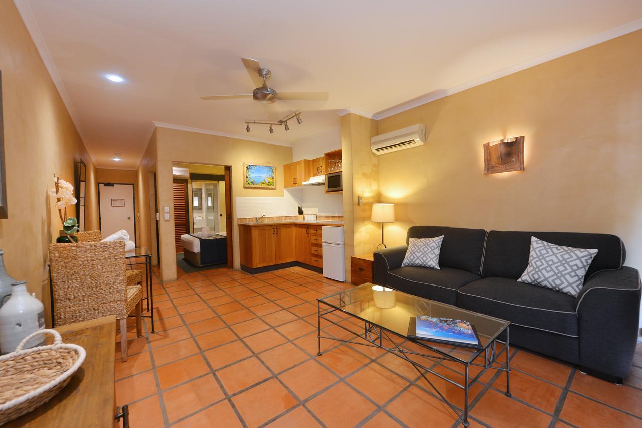 Seascape Apartments At Villa San Michele Port Douglas Buitenkant foto