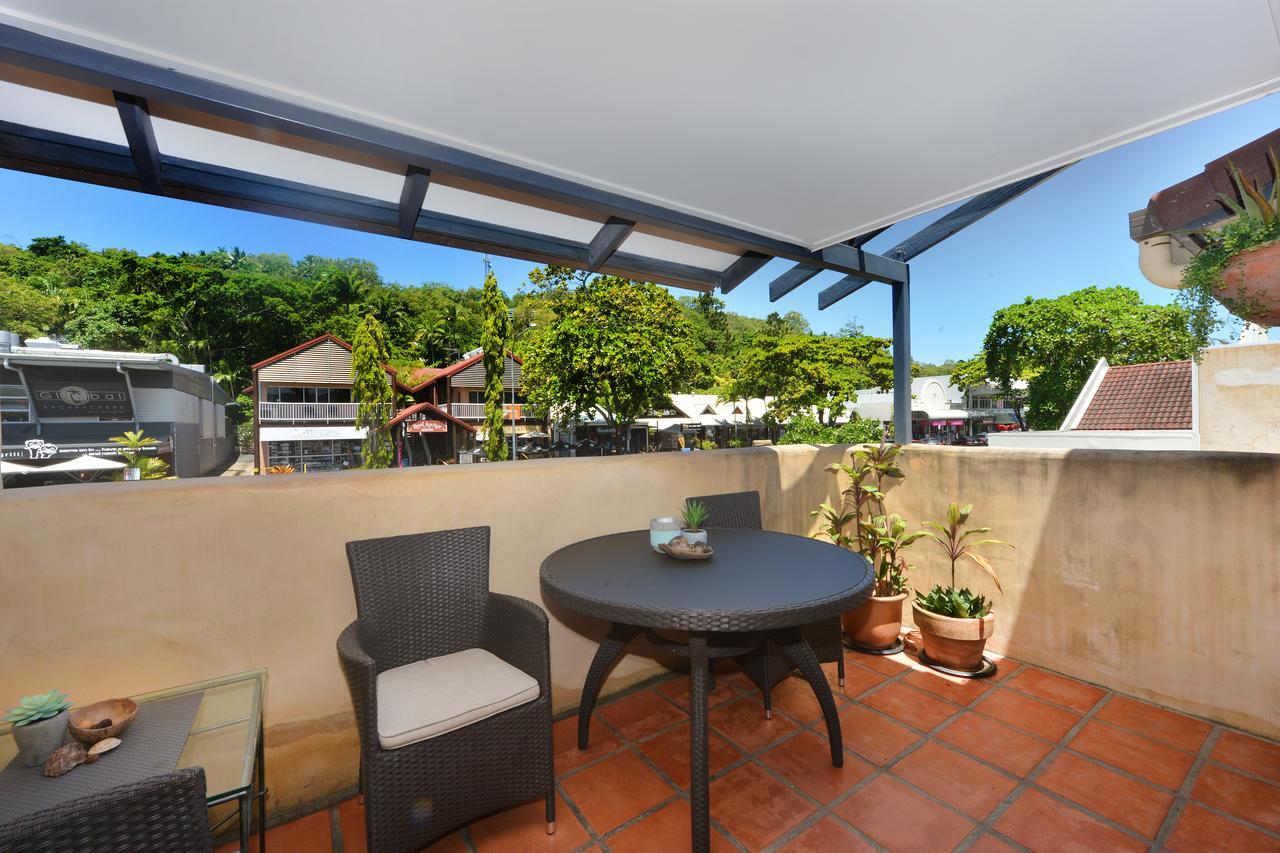 Seascape Apartments At Villa San Michele Port Douglas Buitenkant foto