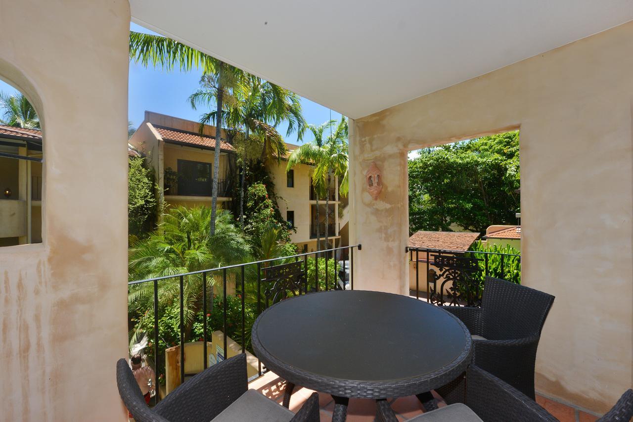 Seascape Apartments At Villa San Michele Port Douglas Buitenkant foto
