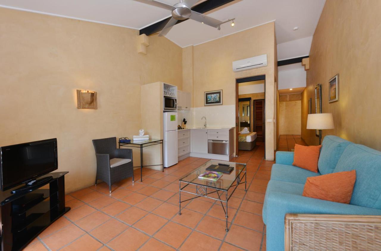 Seascape Apartments At Villa San Michele Port Douglas Buitenkant foto